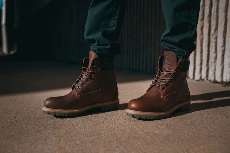 Orthotic-friendly boots for style, structure, and everyday wear